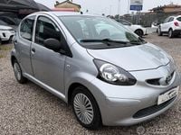 Usata Toyota Aygo Sol 67 CV (49 kW) 2008 Grigio Utilitaria