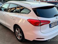 Usata Ford Focus ST-Line 120 CV (88 kW) 2019 Bianco Station wagon