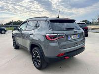 Usata Jeep Compass Trailhawk 170 CV (125 kW) 2019 Grigio SUV
