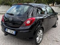 Usata Opel Corsa Sport 90 CV (66 kW) 2008 Nero Utilitaria