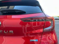 Usata Renault Captur Intens 160 CV (117 kW) 2023 Rosso SUV
