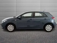 Usata Kia Rio 82 CV (60 kW) 2018 Blu/azzurro Berlina