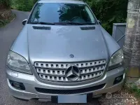 Usata Mercedes ML280 190 CV (139 kW) 2007 Grigio SUV