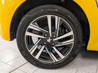 Usata Peugeot 208 Active 75 CV (55 kW) 2023 Giallo Utilitaria
