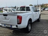 Usata Nissan Navara Acenta 163 CV (119 kW) 2021 Bianco Pick-up