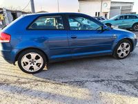 Usado Audi A3 115 CV (84 kW) 2005 Azul Utilitario