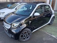 Usata Smart ForFour Prime 71 CV (52 kW) 2016 Nero Utilitaria