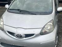 Usata Toyota Aygo 68 CV (50 kW) 2010 Grigio Utilitaria