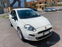 Usata Fiat Punto 75 CV (55 kW) 2014 Bianco Utilitaria