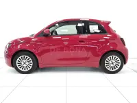 Nuova Fiat 500e Tech 86 kW (118 CV) 2025 Rosso pastello Berlina
