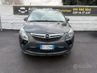 Usata Opel Zafira Tourer Cosmo 131 CV (96 kW) 2016 Grigio Monovolume