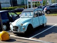 Usata Citroën 2CV 29 CV (21 kW) 1984 Blu/azzurro Berlina