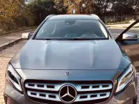 Usata Mercedes GLA200 136 CV (100 kW) 2017 Grigio SUV