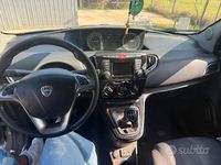 Usata Lancia Ypsilon 69 CV (50 kW) 2018 Grigio Utilitaria