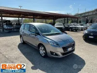 Usata Peugeot 5008 Allure 115 CV (84 kW) 2015 Grigio Monovolume