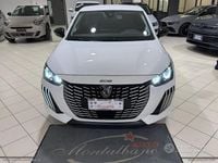 Usata Peugeot 208 Allure 102 CV (75 kW) 2025 Bianco Utilitaria