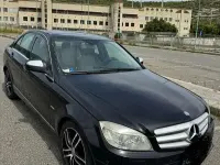 Usata Mercedes C220 Avantgarde 170 CV (125 kW) 2009 Berlina