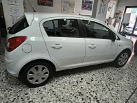 Używany Opel Corsa Edition 75 KM (55 kW) 2014 Biały Hatchback