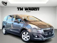 Usata Peugeot 5008 S 120 CV (88 kW) 2015 Grigio Monovolume