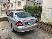 Gebraucht Mercedes C180 129 PS (94 kW) 2002 Limousine