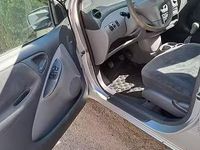Usata Toyota Yaris 68 CV (50 kW) 2003 Berlina