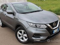 Usata Nissan Qashqai SE 116 CV (85 kW) 2020 Grigio SUV