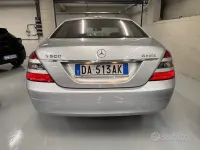 Usata Mercedes S500 387 CV (284 kW) 2006 Argento Berlina