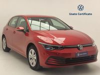 Usata VW Golf VIII Life 110 CV (80 kW) 2022 Rosso Utilitaria