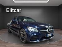 Usata Mercedes C300 Premium 258 CV (189 kW) 2019 Blu cavansite Coupé
