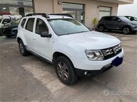Usata Dacia Duster 110 CV (80 kW) 2014 Bianco Station wagon