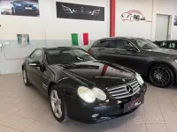 Usata Mercedes SL500 306 CV (225 kW) 2002 Nero Cabrio