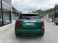 Usata Mini One D Countryman Business 116 CV (85 kW) 2020 Verde SUV