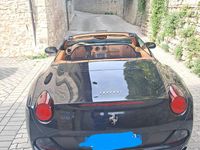 Usata Ferrari California 460 CV (338 kW) 2011 Nero Cabrio