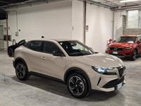 Nuova Alfa Romeo Junior 61 kW (84 CV) 2025 Beige SUV