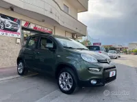 Usata Fiat Panda 4x4 S 95 CV (69 kW) 2016 Verde Utilitaria