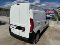 Usata Fiat Doblò 105 CV (77 kW) 2018 Bianco Monovolume