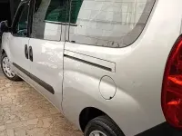 Usata Fiat Doblò 105 CV (77 kW) 2010 Grigio Monovolume