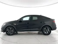 Usata Renault Arkana Engineered 94 CV (69 kW) 2023 Nero SUV