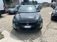 Usata Peugeot 208 Allure 136 CV (100 kW) 2025 Nero Utilitaria