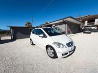 Usata Mercedes A180 Avantgarde 110 CV (80 kW) 2010 Bianco Berlina