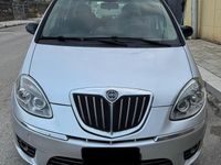 Usata Lancia Musa Gold 95 CV (69 kW) 2013 Grigio Monovolume