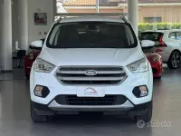 Usata Ford Kuga Titanium 150 CV (110 kW) 2018 Bianco SUV