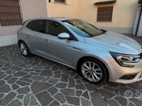 Usata Renault Mégane IV Intens 110 CV (80 kW) 2017 Grigio Berlina