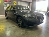 Usata BMW 118 Advantage 150 CV (110 kW) 2021 Grigio Utilitaria