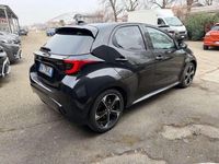 Nuova Toyota Yaris Hybrid Lounge 92 CV (67 kW) 2025 Nero Berlina
