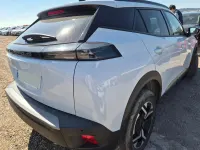 Usata Peugeot 2008 Allure 101 CV (74 kW) 2023 Bianco okenite SUV
