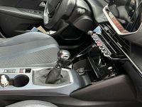 Usata Peugeot 2008 102 CV (75 kW) 2020 Bianco SUV