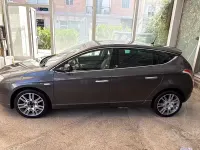 Usata Lancia Delta 120 CV (88 kW) 2014 Utilitaria