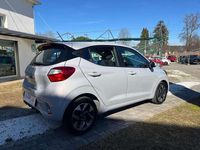 Nuova Hyundai i10 63 CV (46 kW) 2025 Lumen gray pearl Utilitaria