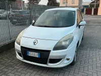Usata Renault Scenic E-Tech 110 CV (80 kW) 2011 Bianco Monovolume